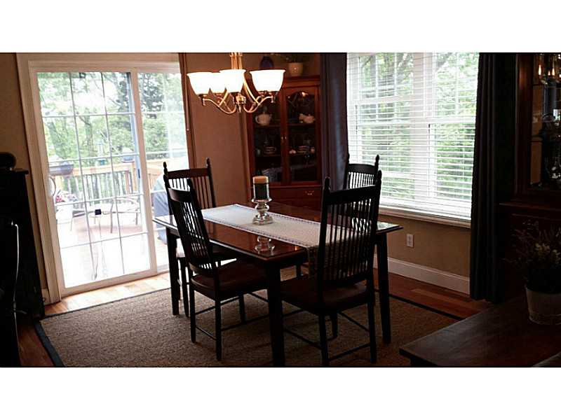 18 Crestview Dr, Westerly, RI 02891 photo 7