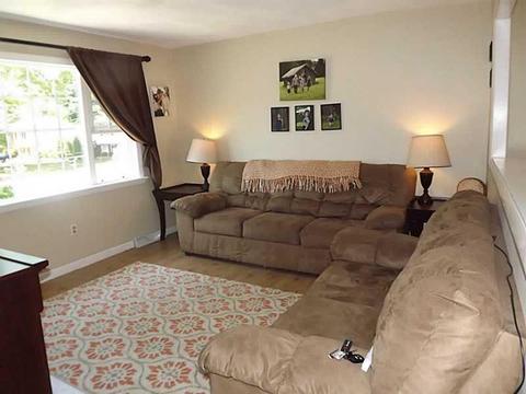 63 Comma St, Warwick, RI 02889 photo 9