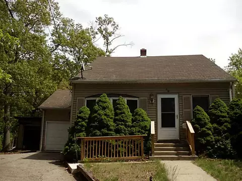 60 Ridgeway Ave, Warwick, RI 02889 photo 1