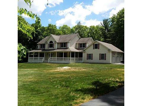 107 Ridge Dr, Exeter, RI 02822 photo 2
