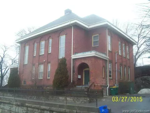 388 Vose St #2, Woonsocket, RI 02895 photo 2
