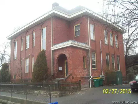 388 Vose St #2, Woonsocket, RI 02895 photo 1