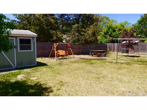 179 Claypool Dr, Warwick, RI 02886 photo 17
