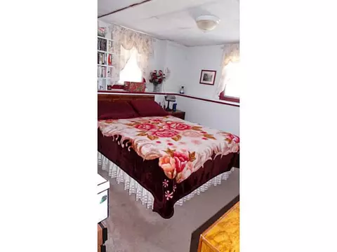 179 Claypool Dr, Warwick, RI 02886 photo 12