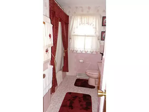 179 Claypool Dr, Warwick, RI 02886 photo 9