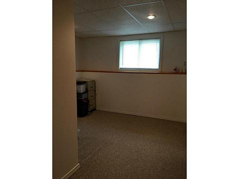 115 4th Ave, Warwick, RI 02888 photo 15