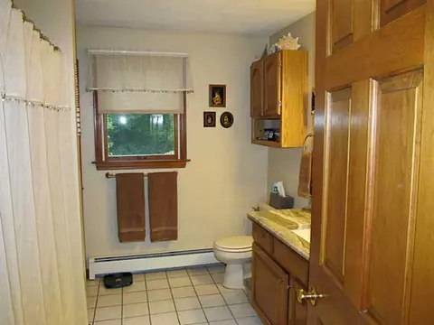 950 Lapham Farm Rd, Mapleville, RI 02839 photo 14