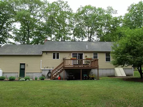 950 Lapham Farm Rd, Mapleville, RI 02839 photo 2