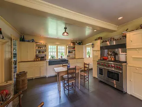 75 Woody Hill Rd, Exeter, RI 02822 photo 5