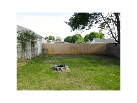 10 Link St, Warwick, RI 02886 photo 5