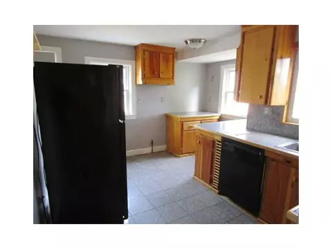 10 Link St, Warwick, RI 02886 photo 13