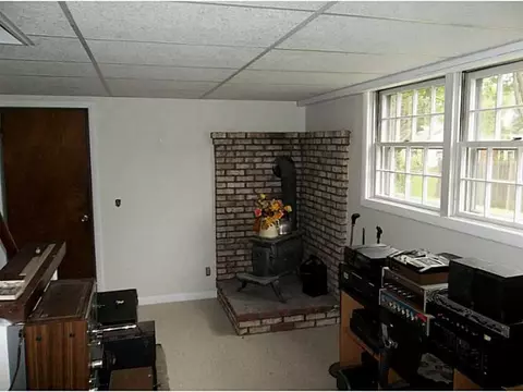 44 Lemay Rd, Woonsocket, RI 02895 photo 19
