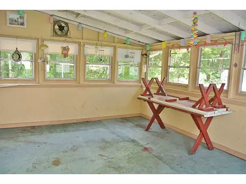 29 Glaude Ln, Woonsocket, RI 02895 photo 10