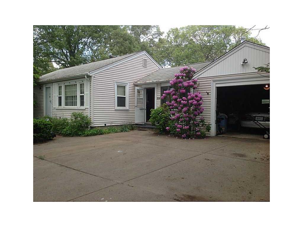 316 Buttonwoods Ave, Warwick, RI 02886 photo 1