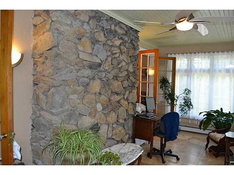 111 Beacon Ave, Warwick, RI 02889 photo 19