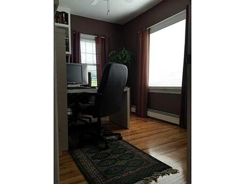 517 Killingly St, Providence, RI 02909 photo 5