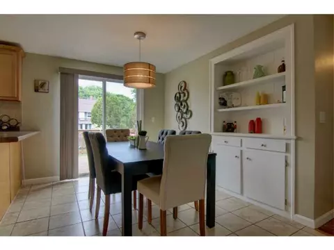 22 Vanstone Ave, Warwick, RI 02889 photo 7