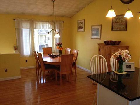98 Payton Ave, Warwick, RI 02889 photo 8