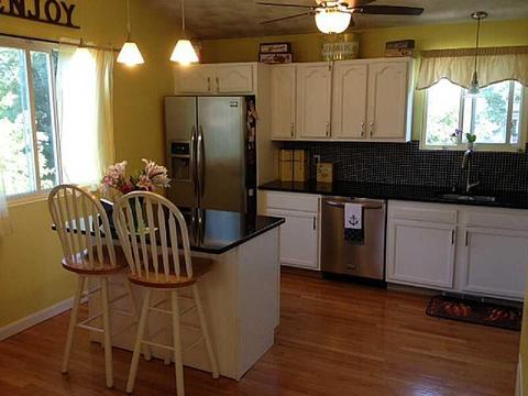 98 Payton Ave, Warwick, RI 02889 photo 3