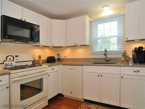 19 North Dr, Westerly, RI 02891 photo 10