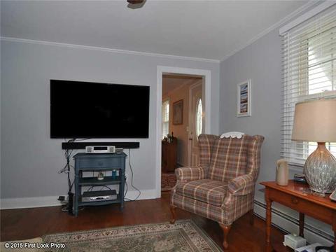 19 North Dr, Westerly, RI 02891 photo 3
