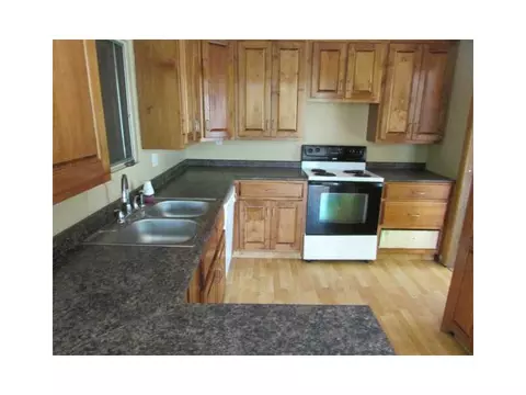 71 Theodore St, Woonsocket, RI 02895 photo 8