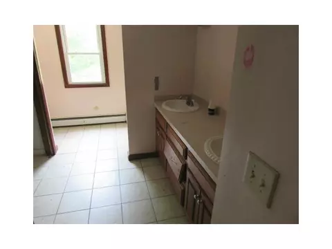 71 Theodore St, Woonsocket, RI 02895 photo 10