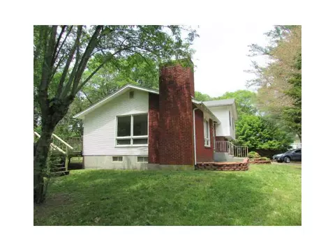 71 Theodore St, Woonsocket, RI 02895 photo 3