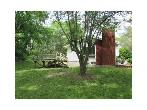 71 Theodore St, Woonsocket, RI 02895 photo 5