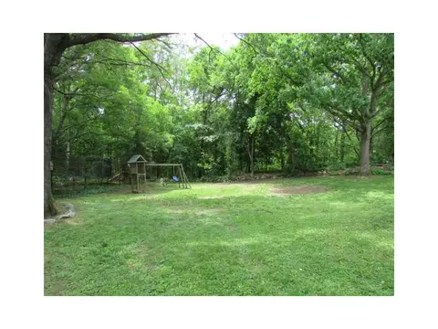 71 Theodore St, Woonsocket, RI 02895 photo 4