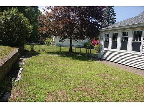 1566 Mendon Rd, Woonsocket, RI 02895 photo 23