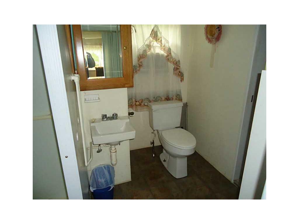 29 Long Meadow Dr, Chepachet, RI 02814 photo 10