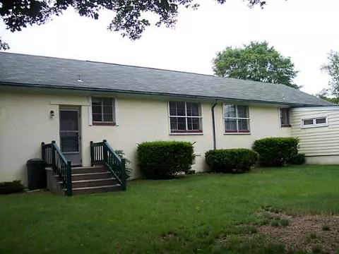 33 Massasoit Ave, Warren, RI 02885 photo 4