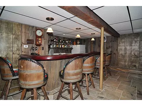 655 Commonwealth Ave, Warwick, RI 02886 photo 18