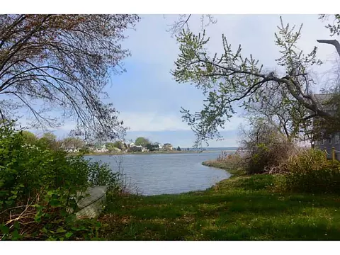 11 Lowe Ave, Warwick, RI 02889 photo 22