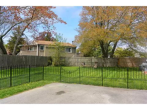 11 Lowe Ave, Warwick, RI 02889 photo 17