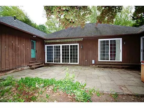 17 Silas Deane Rd, Ledyard, CT 06339 photo 7
