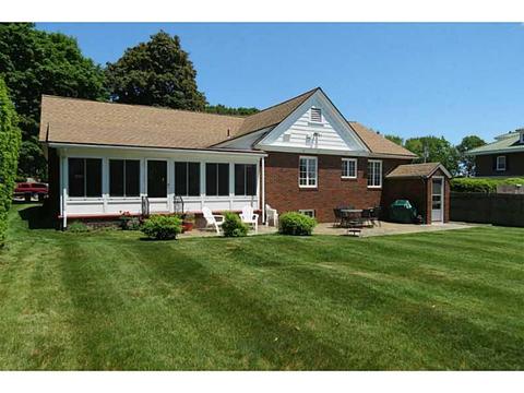 129 Glen Rd, Woonsocket, RI 02895 photo 23