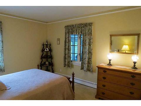 129 Glen Rd, Woonsocket, RI 02895 photo 13