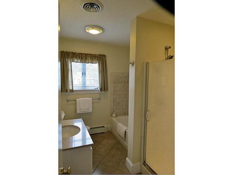 129 Glen Rd, Woonsocket, RI 02895 photo 11