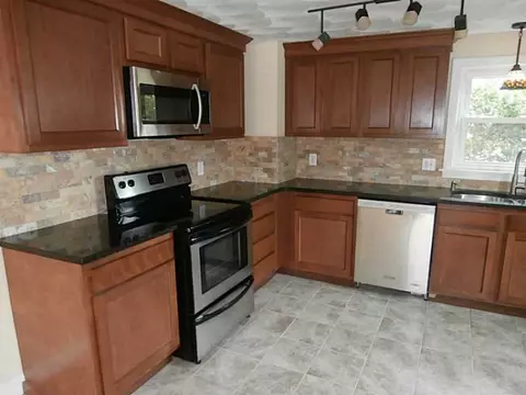 11 Harmony Ct, Warwick, RI 02886 photo 6