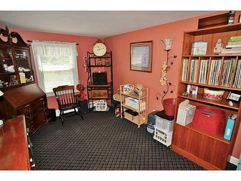 16 Octave St, Warwick, RI 02886 photo 11