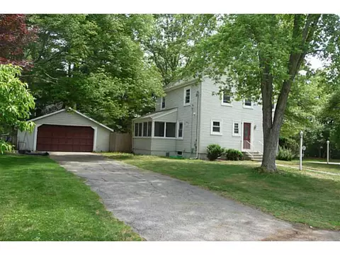 31 Argyle Ave, Riverside, RI 02915 photo 3