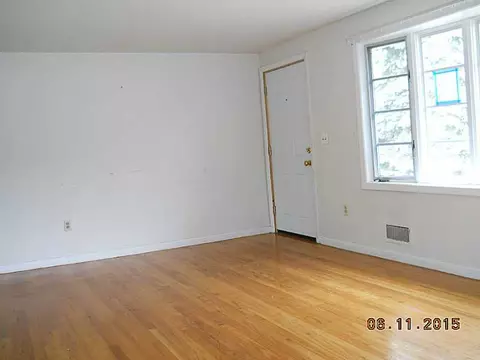 39 Gorham Ave, Warwick, RI 02886 photo 6