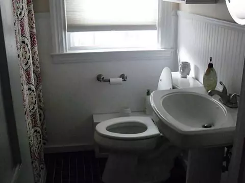 38 Barber Ave, Warwick, RI 02886 photo 10