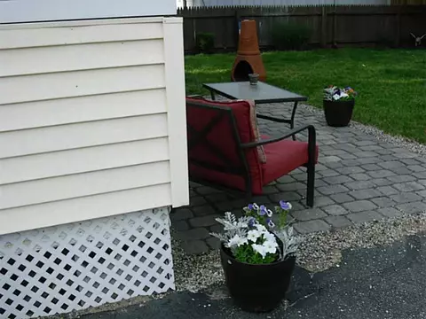 38 Barber Ave, Warwick, RI 02886 photo 4
