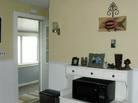 38 Barber Ave, Warwick, RI 02886 photo 8
