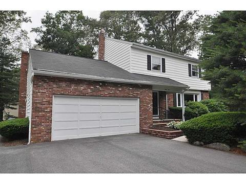 45 Verdant Ln, Warwick, RI 02886 photo 3