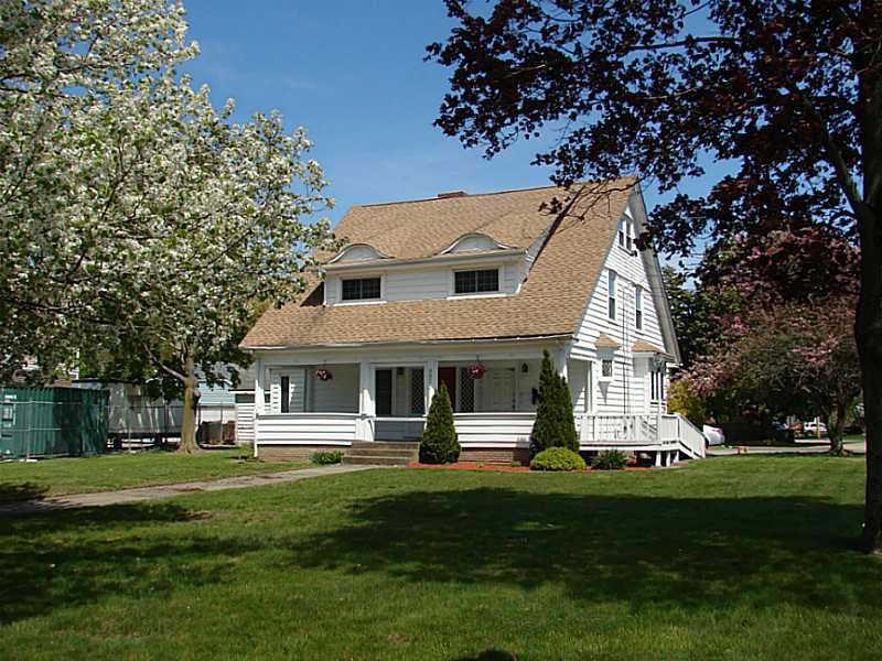 962 Warwick Ave, Warwick, RI 02888 photo 1
