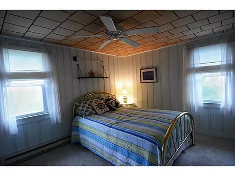 21 Uzzi Ave, Westerly, RI 02891 photo 5